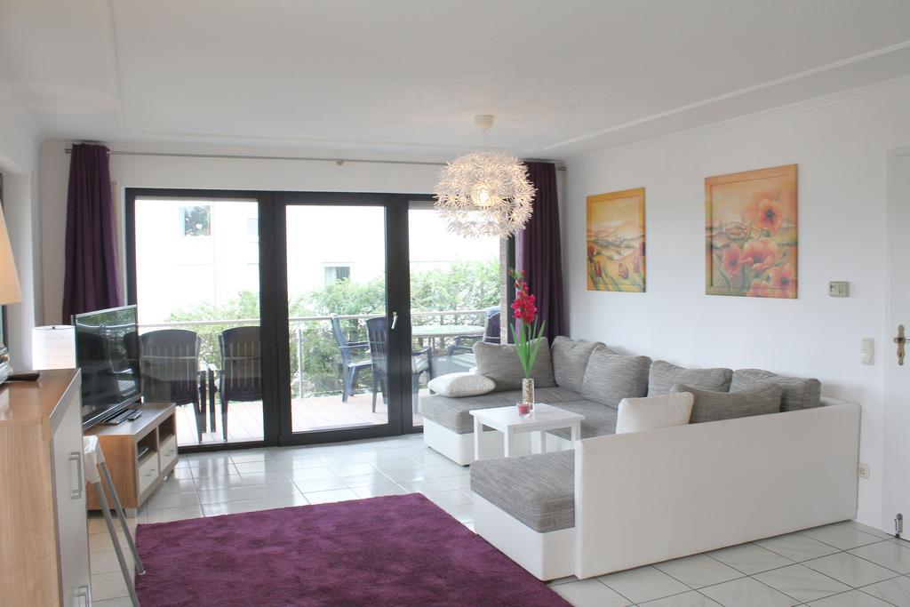 Ferienwohnung Seeblick Schalkenmehren Zimmer foto